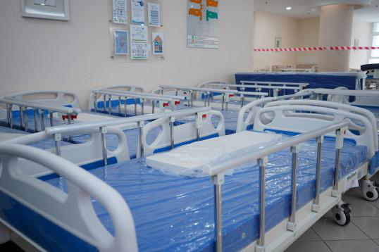 Medical Equipment Contribution and Community Support Initiatives - Photo 7