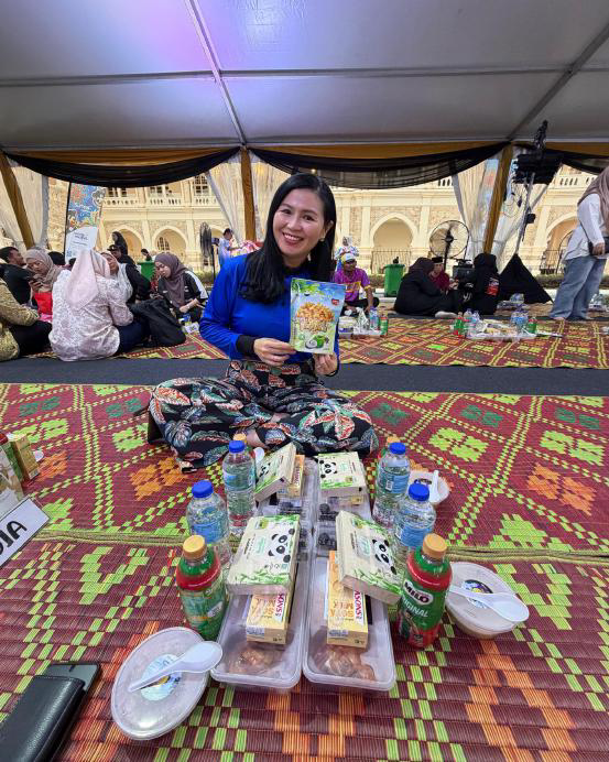 Ramadan Community Iftar & Blessings at Dataran Merdeka - Photo 15