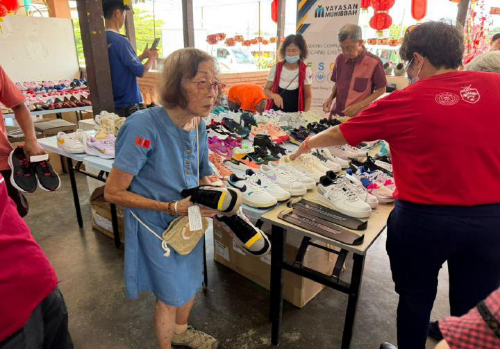 Chinese New Year Blessing Outreach & Elderly Celebration - Photo 20